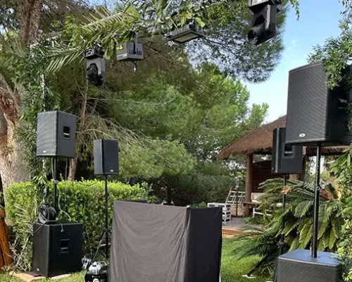 decoracion-floral-truss-negro-01